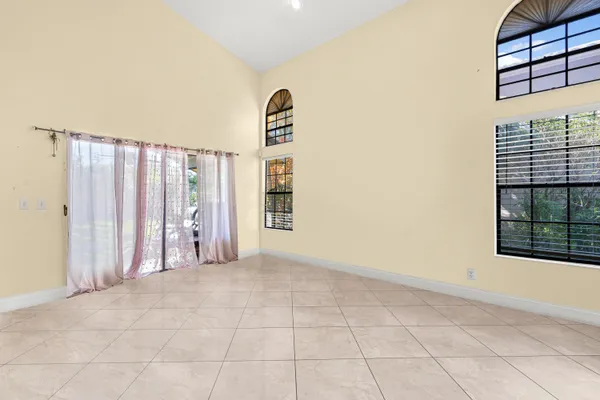 $549,900 | 4134 Northwest 2nd Lane, Delray Beach, FL 33445