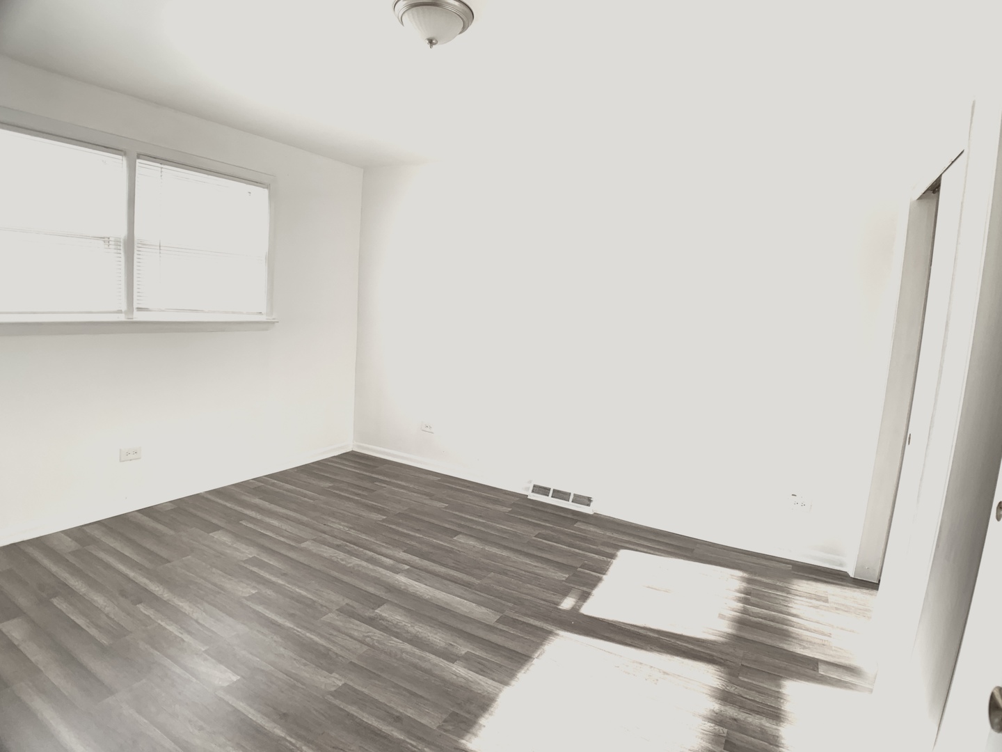 3451 West 38th Street Chicago, IL 60632 - Photo 13 of 27