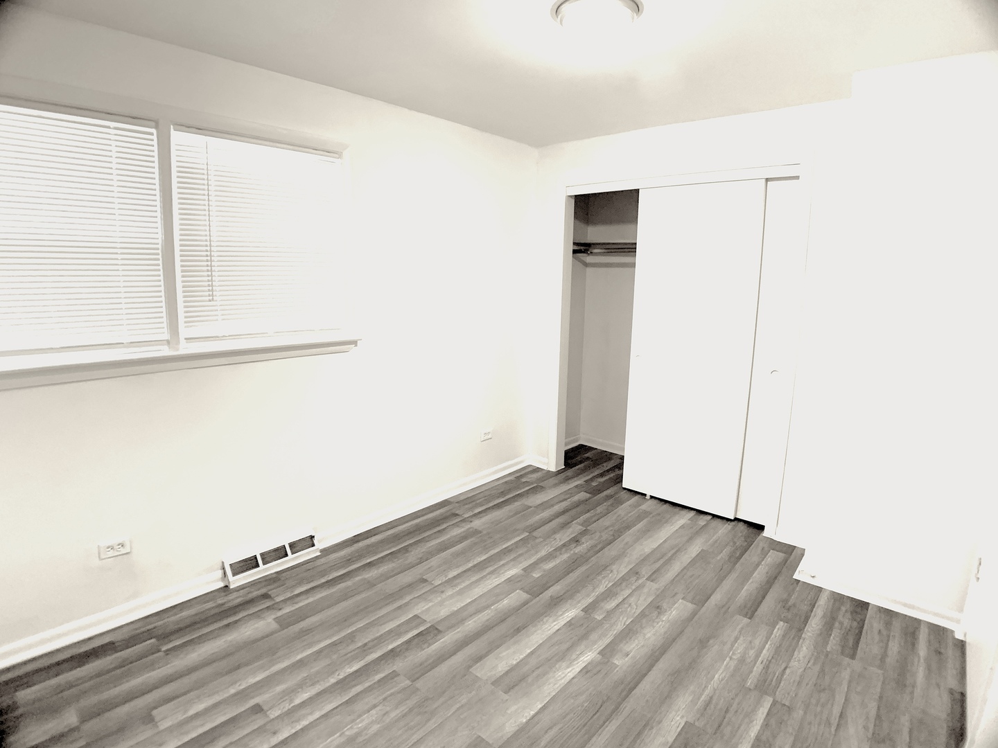 3451 West 38th Street Chicago, IL 60632 - Photo 15 of 27