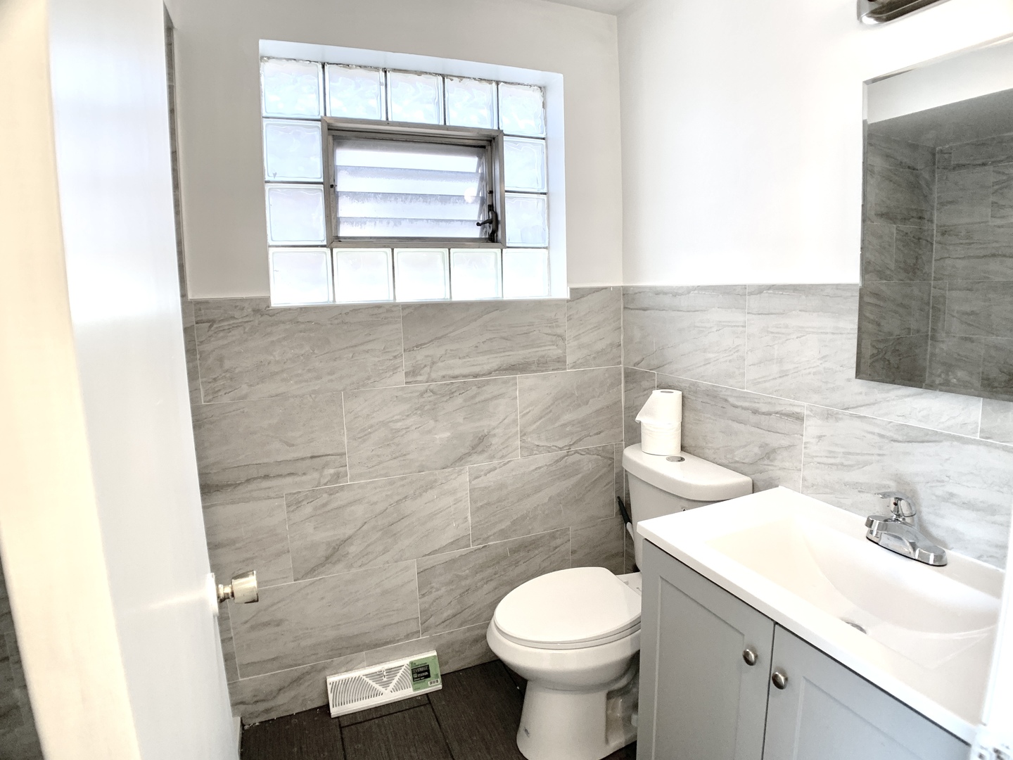 3451 West 38th Street Chicago, IL 60632 - Photo 17 of 27