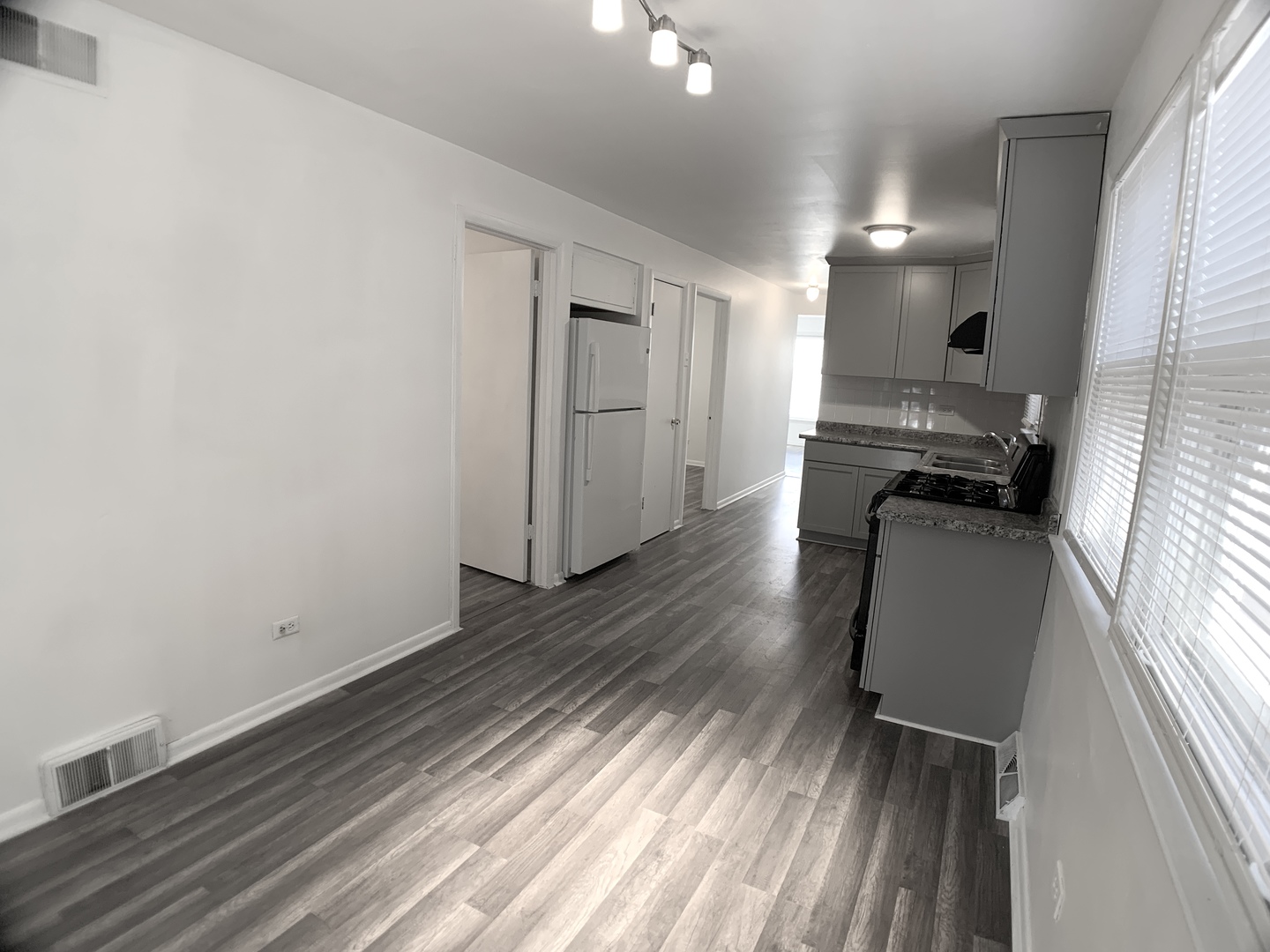 3451 West 38th Street Chicago, IL 60632 - Photo 10 of 27