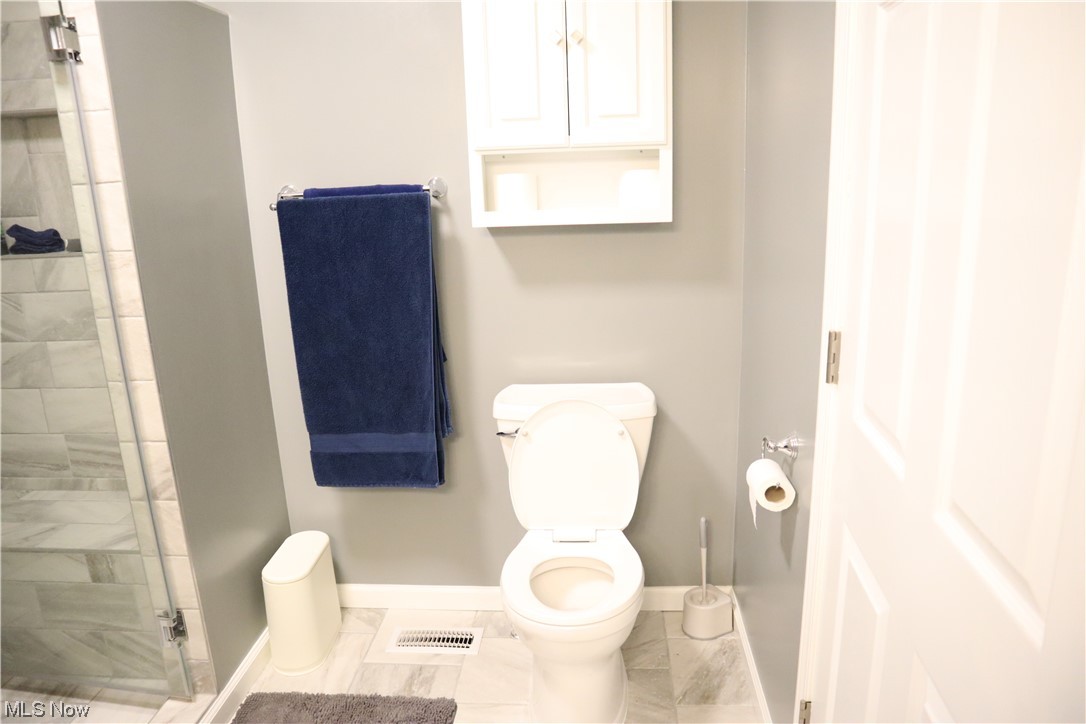 895 Long Shadow Lane Rome, OH 44085 - Photo 20 of 25