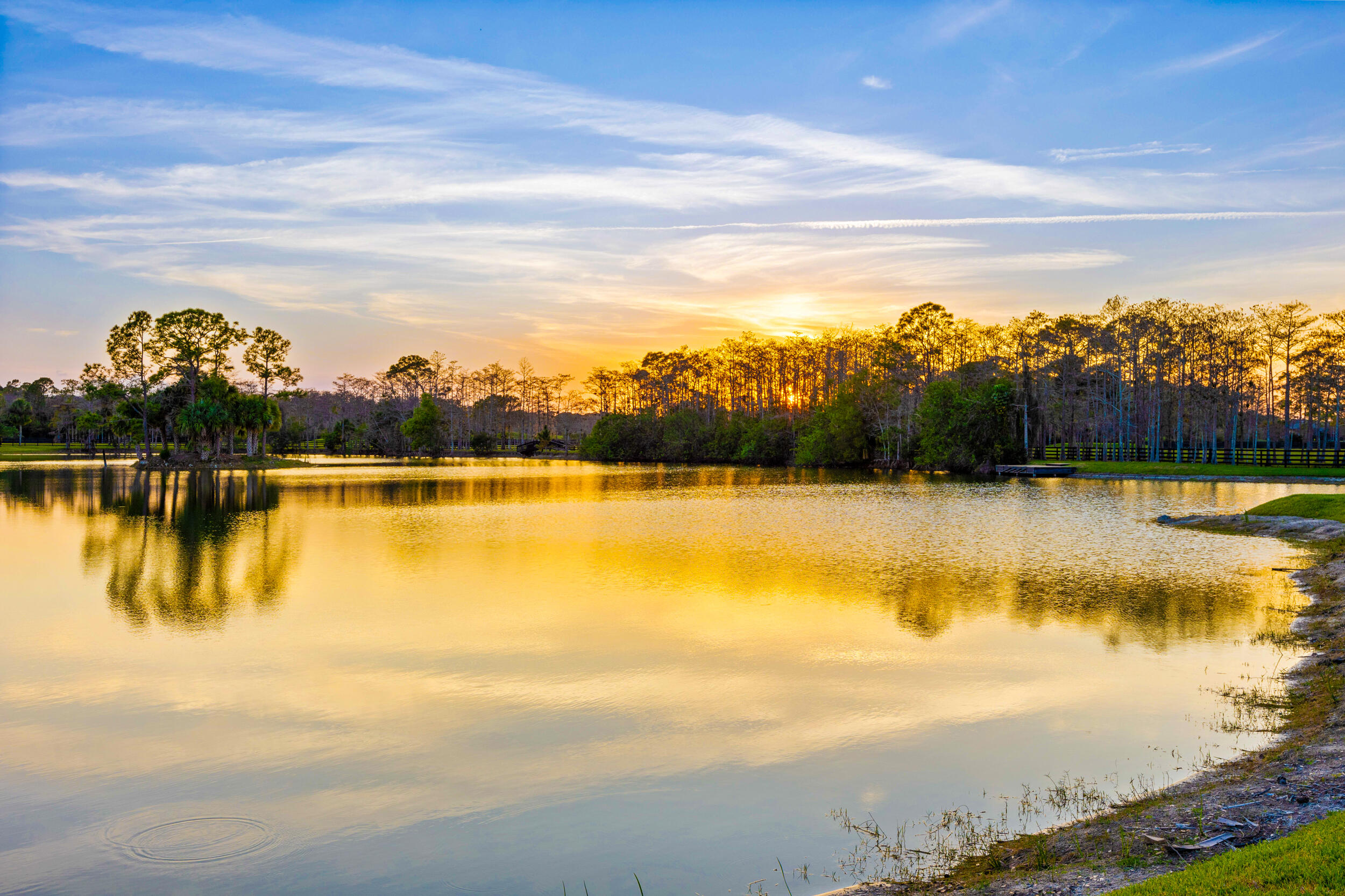 20000 Mack Dairy Road Jupiter, FL 33478 - Photo 18 of 32 a view of a lake with a mountain view