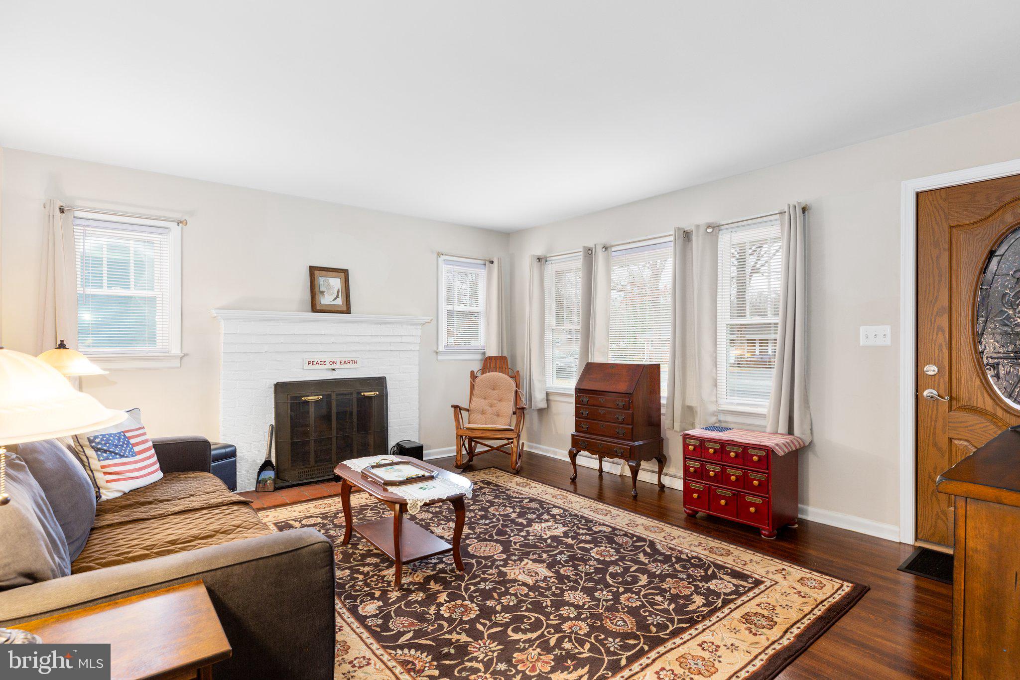 Wood burning fireplace and great natural lighting