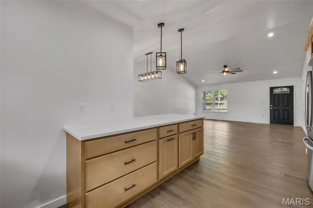 $310,000 | 211 Easy Street, De Soto, MO 63020