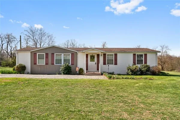 $240,000 | 413 Pittsburgh Street, New Derry, PA 15671