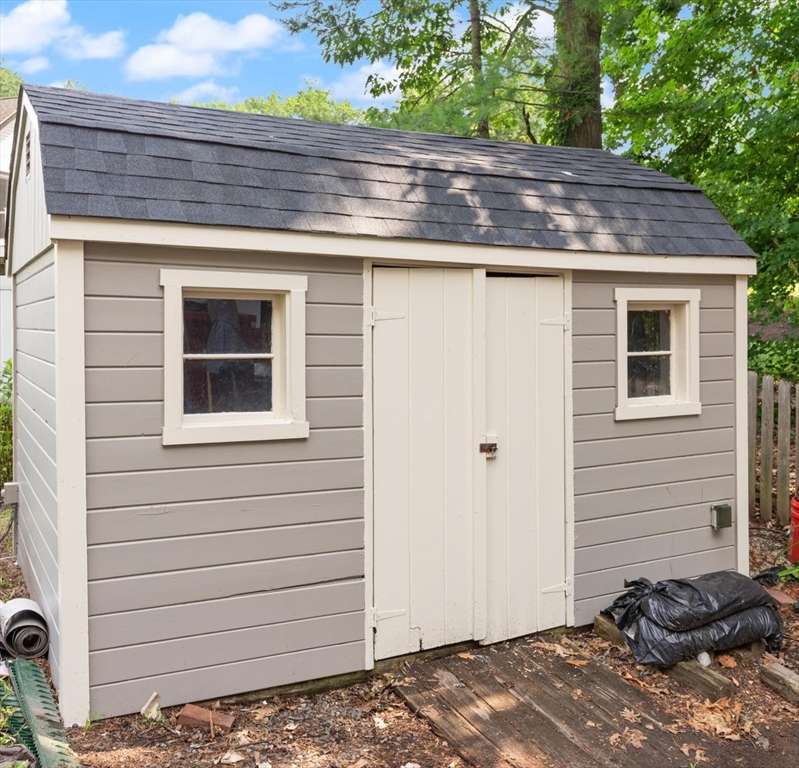 368 Acton Road Chelmsford, MA 01824 - Photo 39 of 42 Gallery Image 39