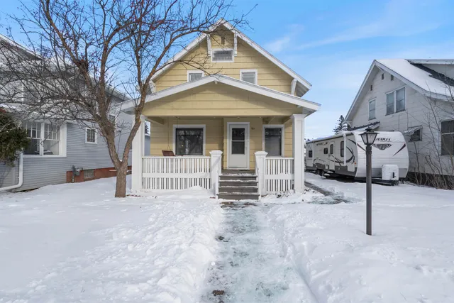 $229,900 | 915 Lincoln Street, Superior, WI 54880