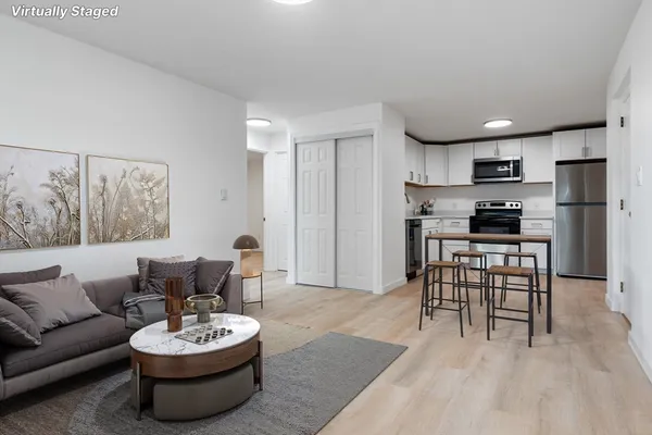 $2,400 | 303 Broadway, Unit A1, Lynn, MA 01904