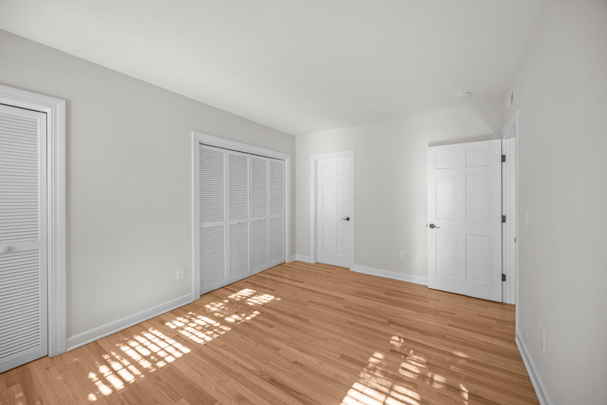 12 Elliott Street, Unit A Charleston, SC 29401 - Photo 18 of 52 20-web-or-mls-470A7757