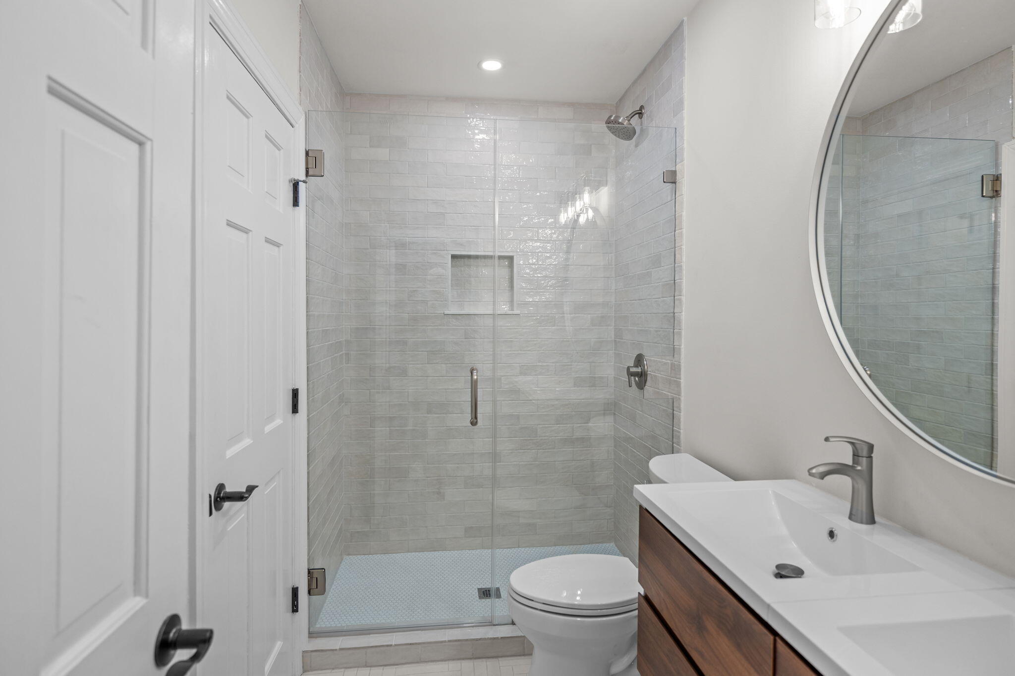 12 Elliott Street, Unit A Charleston, SC 29401 - Photo 20 of 52 22-web-or-mls-470A7763