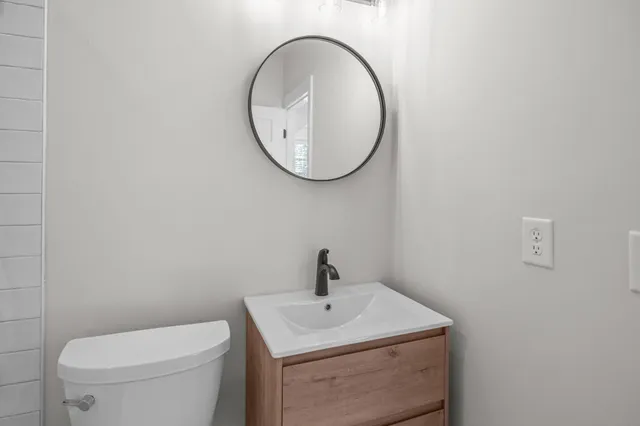 $7,500 | 12 Elliott Street, Unit A, Charleston, SC 29401