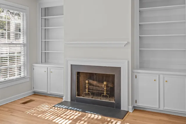 $7,500 | 12 Elliott Street, Unit A, Charleston, SC 29401