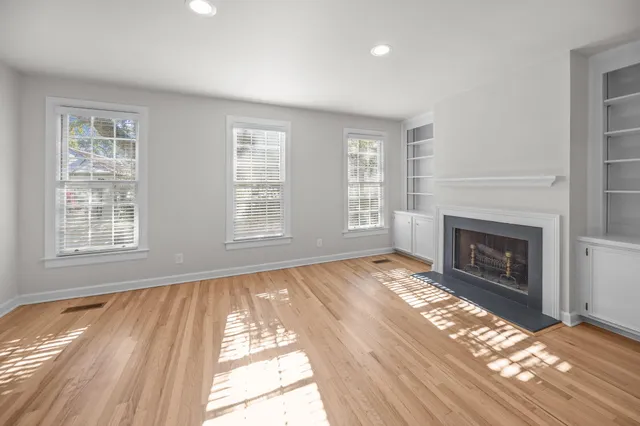 $7,500 | 12 Elliott Street, Unit A, Charleston, SC 29401