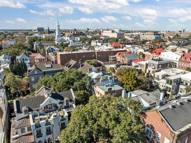 $7,500 | 12 Elliott Street, Unit A, Charleston, SC 29401