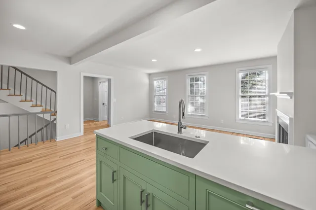 $7,500 | 12 Elliott Street, Unit A, Charleston, SC 29401