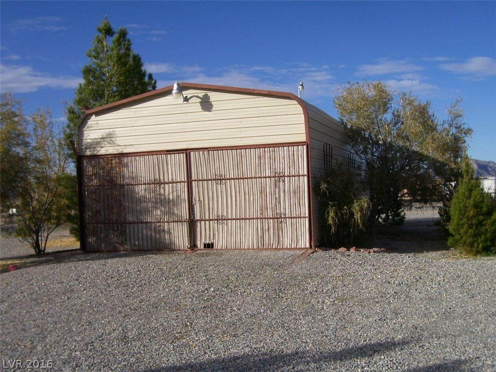 4481 Flamingo Road Pahrump, NV 89048 - Photo 3 of 26
