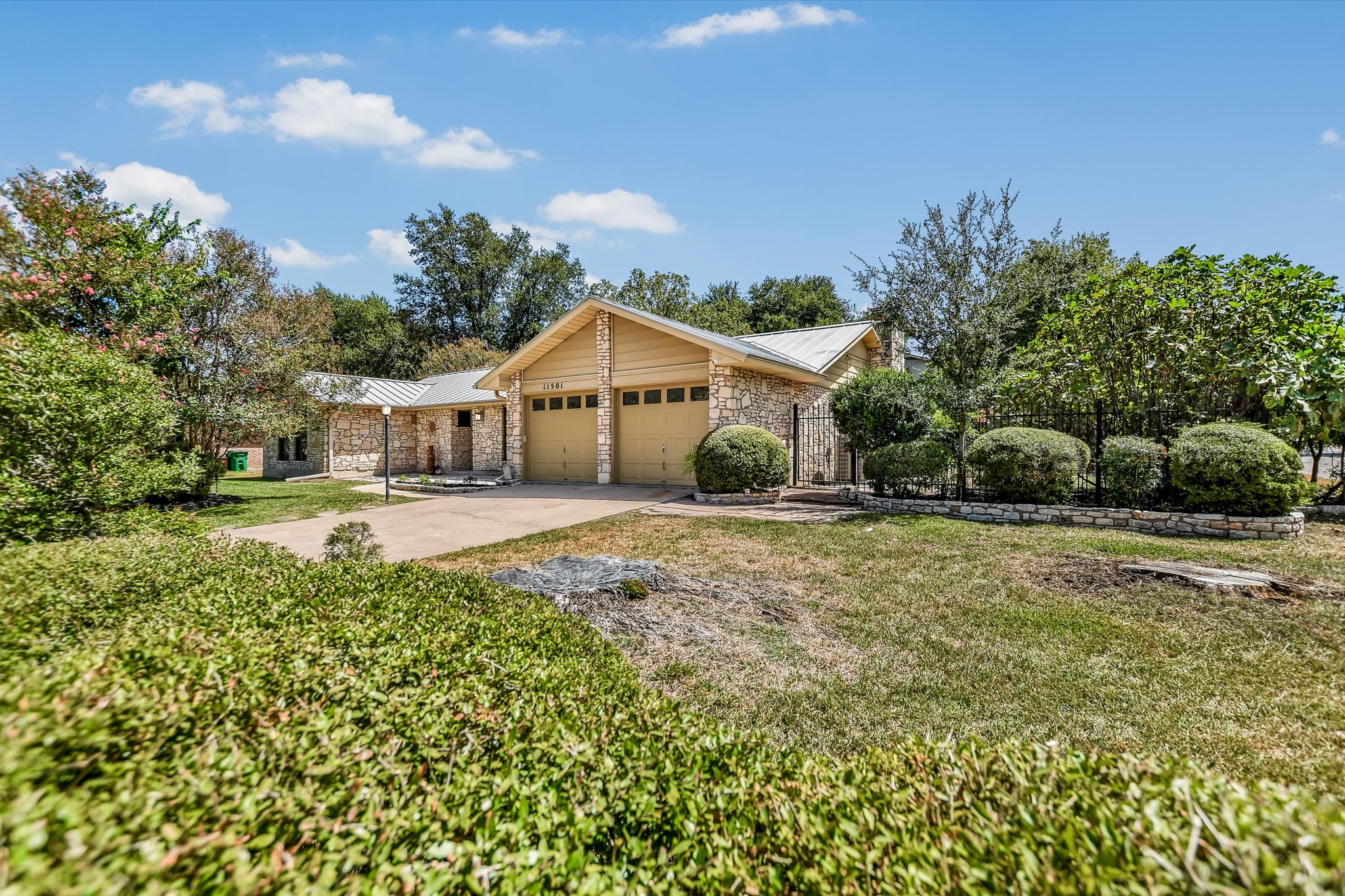 11501 Buckingham Road Austin, TX 78759 - Photo 2 of 39 Gallery Image 2