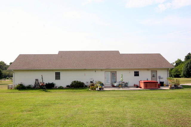 1420 Sands Road Sweetwater, TN 37874 - Photo 13 of 36 13-IMG_3282