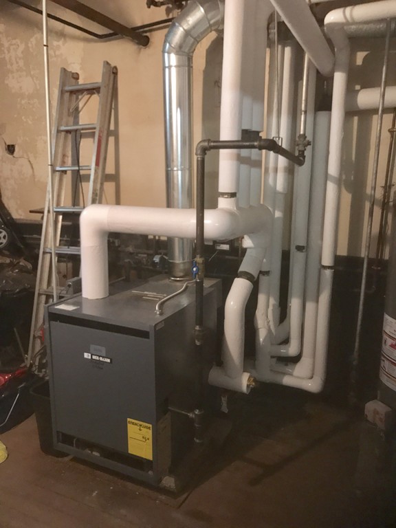 15 Regent Circle Brookline, MA 02445 - Photo 28 of 30