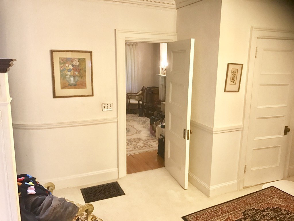 15 Regent Circle Brookline, MA 02445 - Photo 10 of 30