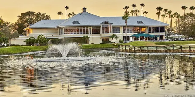 $529,000 | 2432 Southwest Brookwood Lane, Palm City, FL 34990