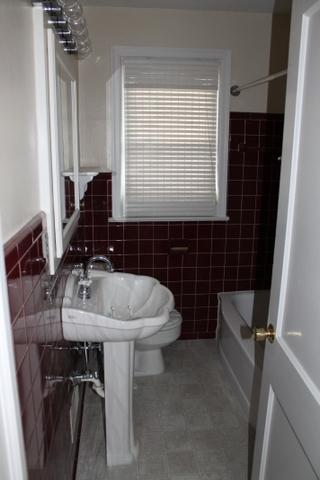 2345 Idavere Road Southwest Roanoke, VA 24015 - Photo 12 of 20 IMG_7065