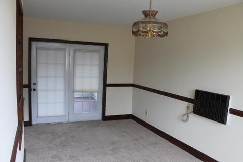 2345 Idavere Road Southwest Roanoke, VA 24015 - Photo 5 of 20 IMG_7058