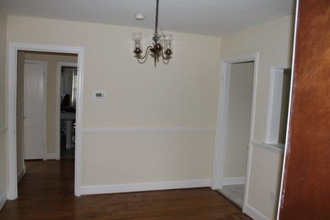 2345 Idavere Road Southwest Roanoke, VA 24015 - Photo 8 of 20 IMG_7061