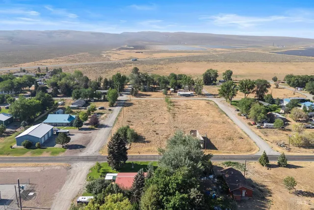 $325,000 | 1521 North 2284 East, Rogerson, ID 83302