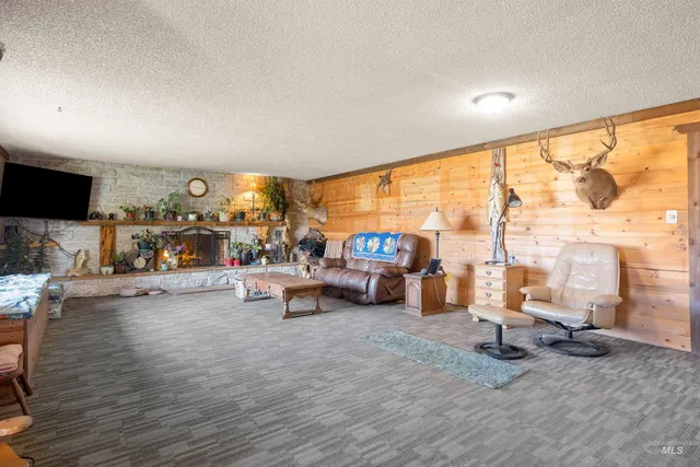 $325,000 | 1521 North 2284 East, Rogerson, ID 83302