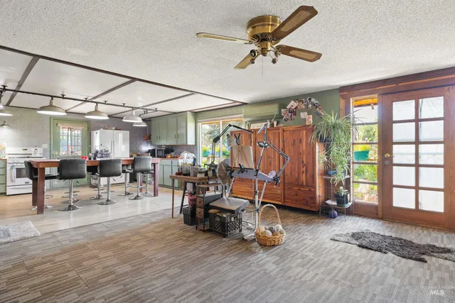 $325,000 | 1521 North 2284 East, Rogerson, ID 83302