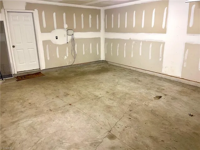 $341,900 | 1552 Weatherend Drive, Rural Hall, NC 27045