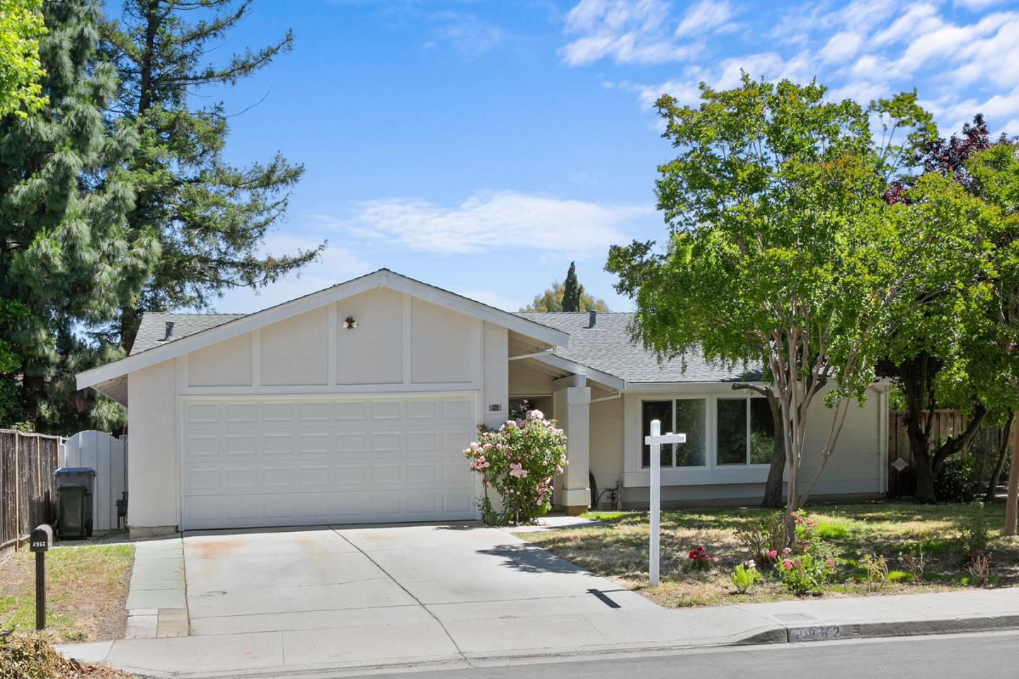 2962 Tuers Road San Jose, CA 95121 - Photo 4 of 38 a house view with a outdoor space