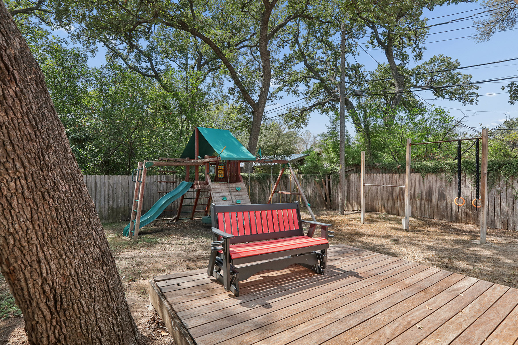 4204 Wildwood Road Austin, TX 78722 - Photo 27 of 29 Gallery Image 27