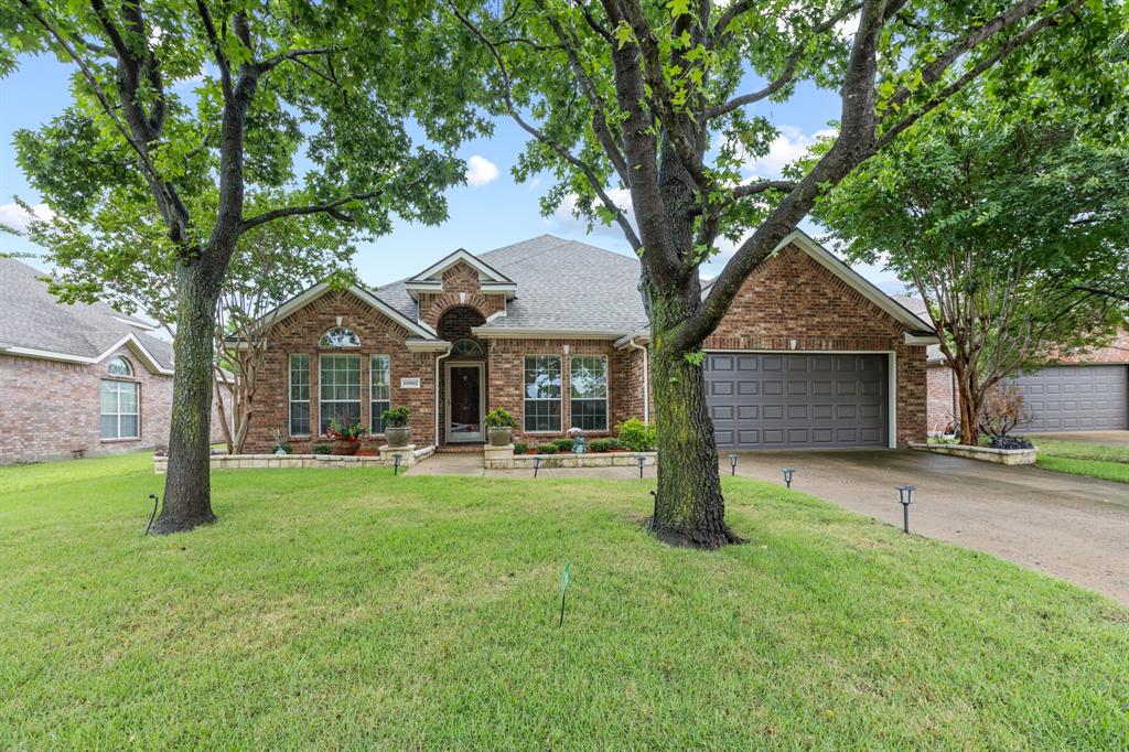 10802 St Annes Drive Rowlett, TX 75089 - Photo 1 of 40