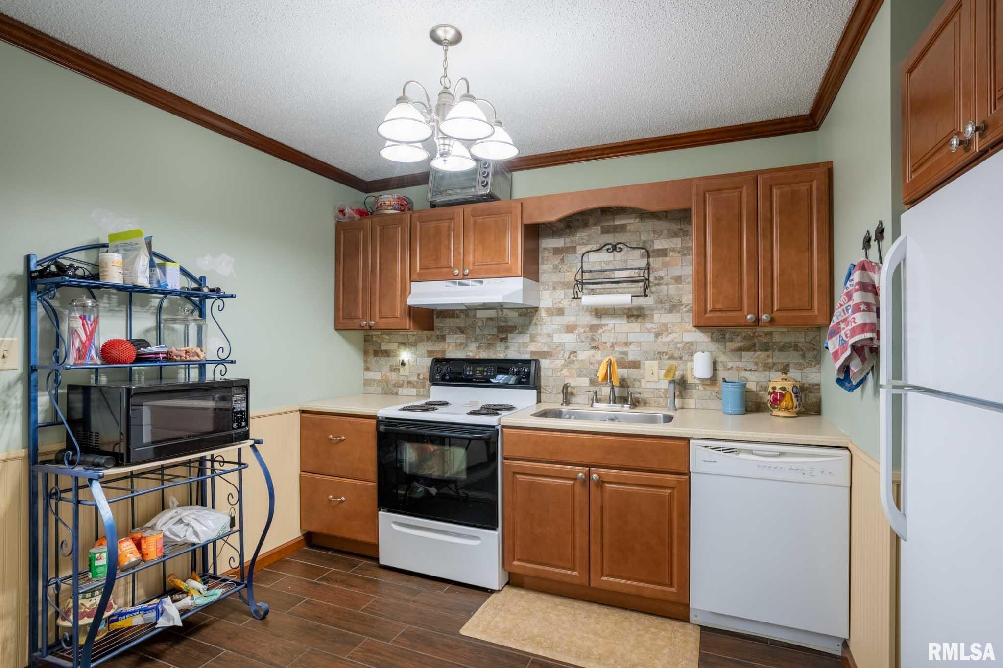 3235 Crossroad School Road Eldorado, IL 62930 - Photo 30 of 68