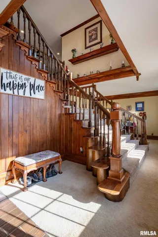 $390,000 | 3235 Crossroad School Road, Eldorado, IL 62930