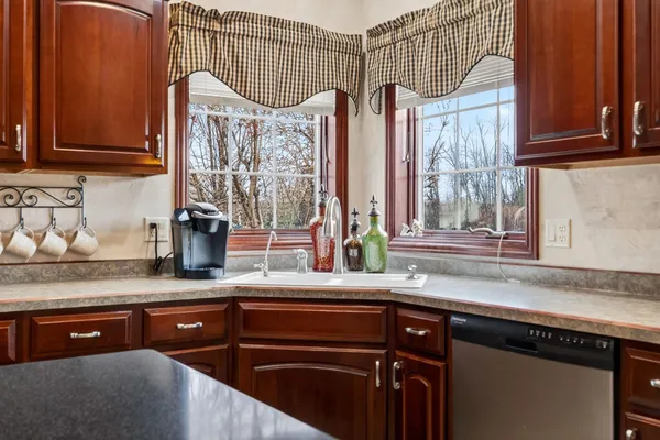 $644,900 | 3025 White Birch Street, Kaukauna, WI 54130