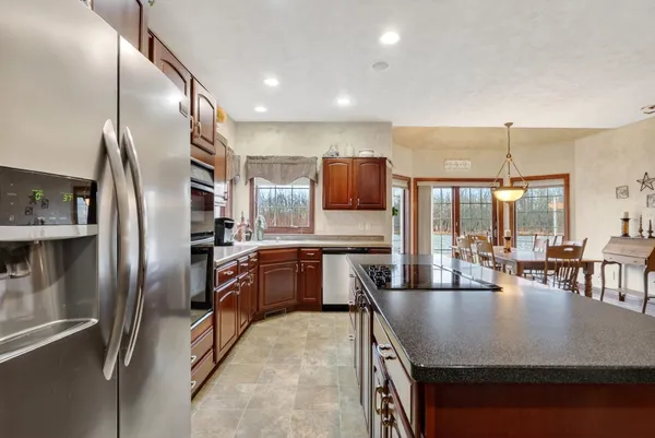 $644,900 | 3025 White Birch Street, Kaukauna, WI 54130