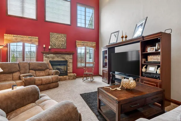 $644,900 | 3025 White Birch Street, Kaukauna, WI 54130