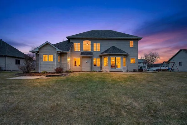 $644,900 | 3025 White Birch Street, Kaukauna, WI 54130