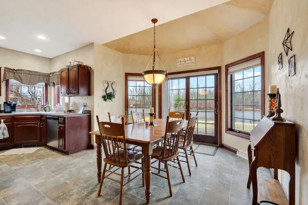 $644,900 | 3025 White Birch Street, Kaukauna, WI 54130