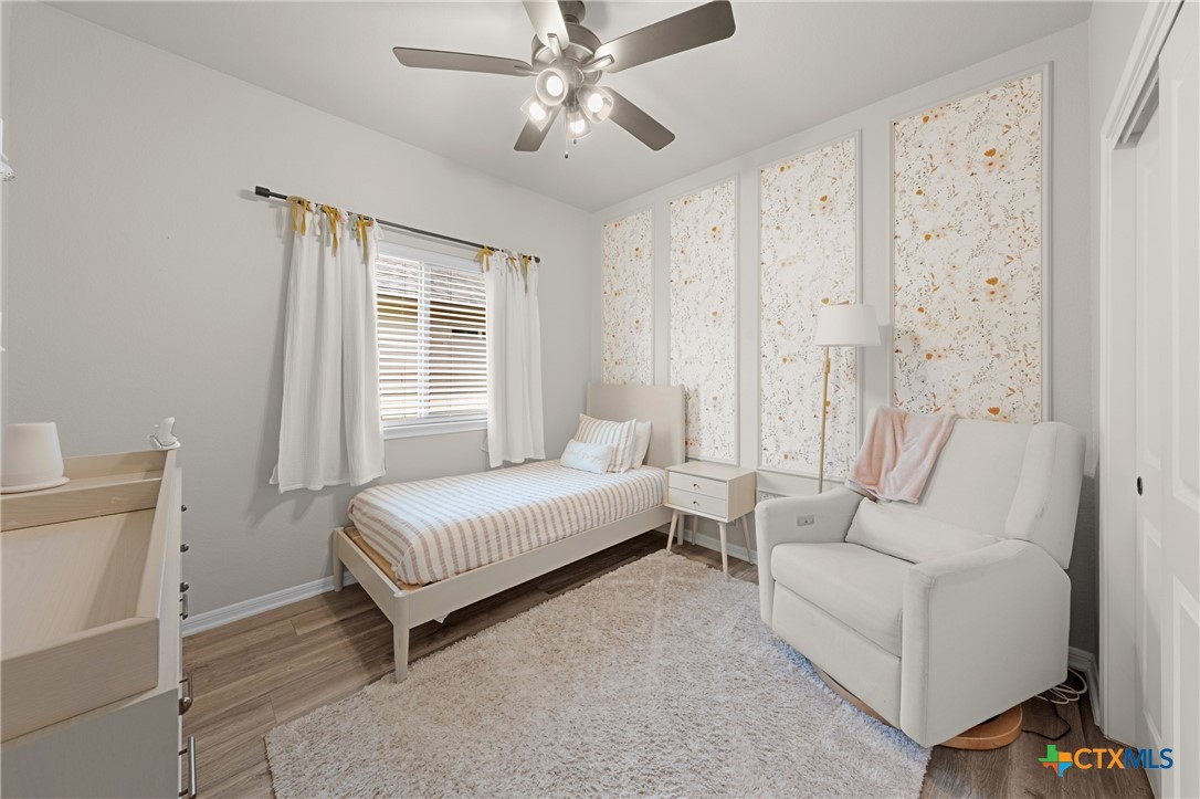 1121 Spring Terrace Loop Temple, TX 76502 - Photo 8 of 28 Middle Secondary Bathroom