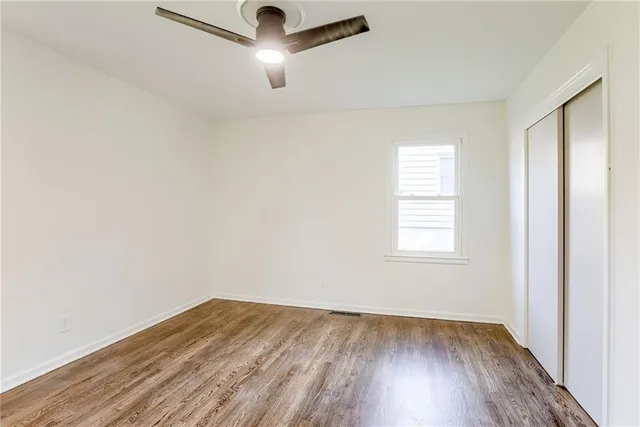 $379,000 | 3320 North Mohawk Lane, Kansas City, MO 64116