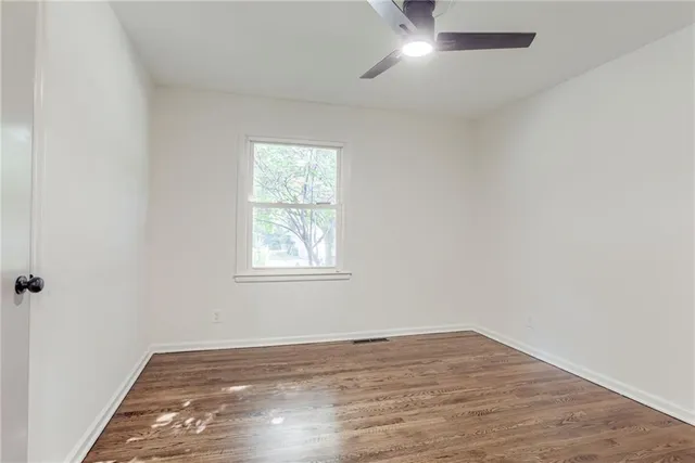 $379,000 | 3320 North Mohawk Lane, Kansas City, MO 64116