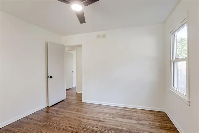 $379,000 | 3320 North Mohawk Lane, Kansas City, MO 64116