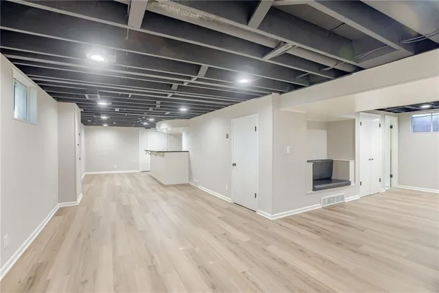 $379,000 | 3320 North Mohawk Lane, Kansas City, MO 64116