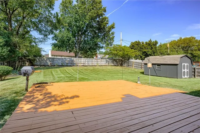 $379,000 | 3320 North Mohawk Lane, Kansas City, MO 64116