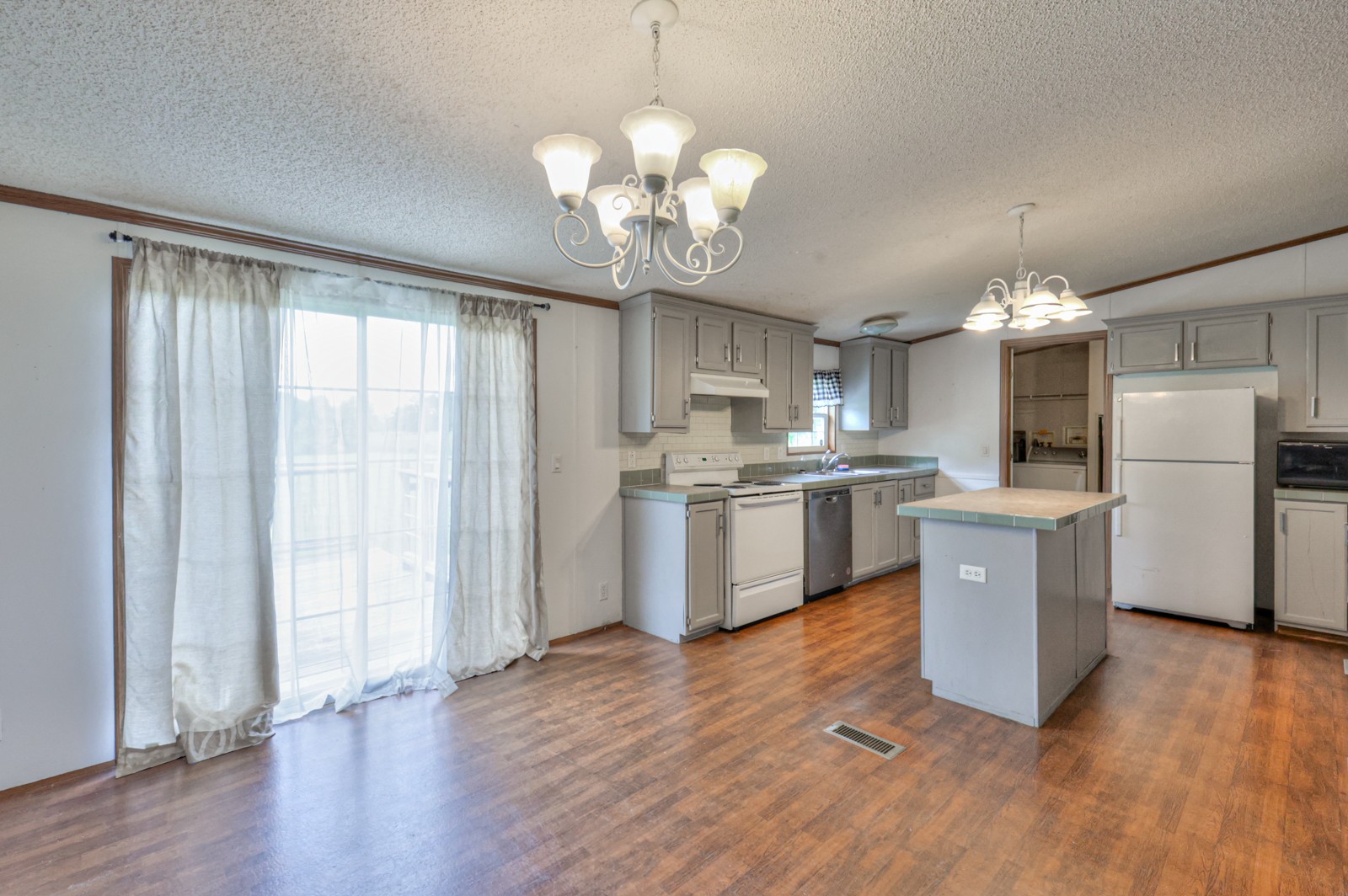 939 Rock Springs Road Bethpage, TN 37022 - Photo 23 of 40 Gallery Image 23